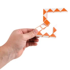 Geddes-c10d Maze Cube Toy -Geddes 70604 002