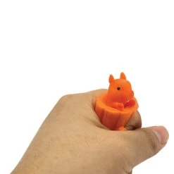 Raymond Geddes Squeeze ‘N’ Pop Toys -Geddes 72334 004